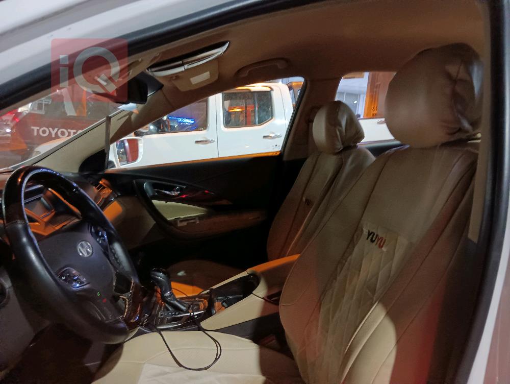 Hyundai Azera